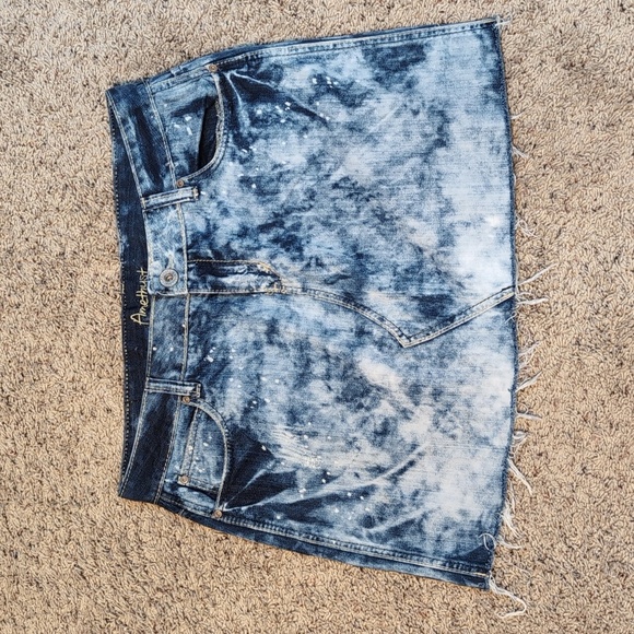 AMETHYST JEANS Distressed Bleached Denim Jean Skirt 14 - Picture 2 of 10